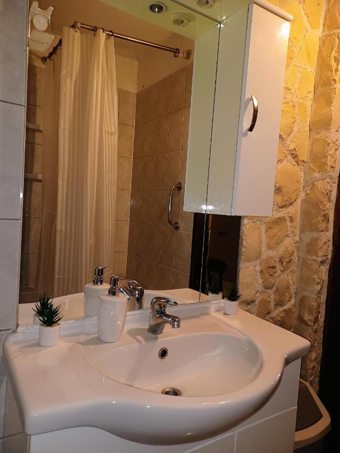 Dalmatia Rustica Comfortable One Bedroom+Fireplace Zadar Ngoại thất bức ảnh